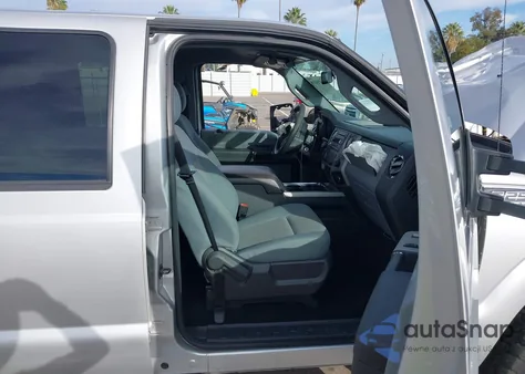 2015 Ford F-250 Xlt из США, поврежденный, VIN 1FT7W2BT5FEC46022